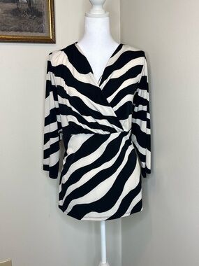 Dana Buchman Black and White Zebra-Stripe Wrap Tunic